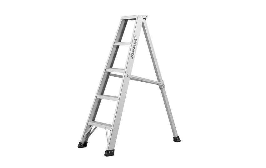 KOREVA HIGH REACH Heavy-Duty Aluminum Tripod Orchard and Horticulture Ladder